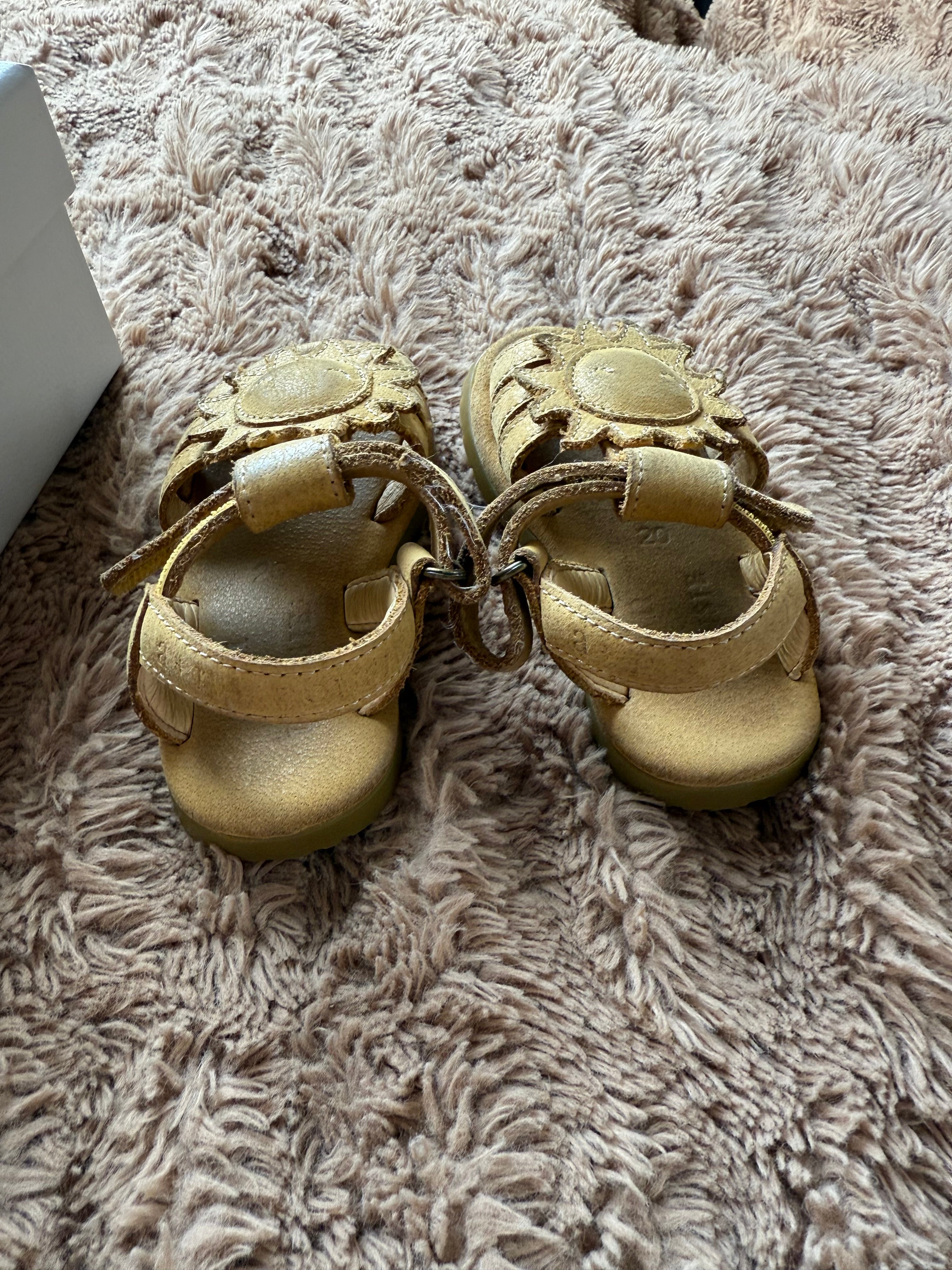 Sandalen