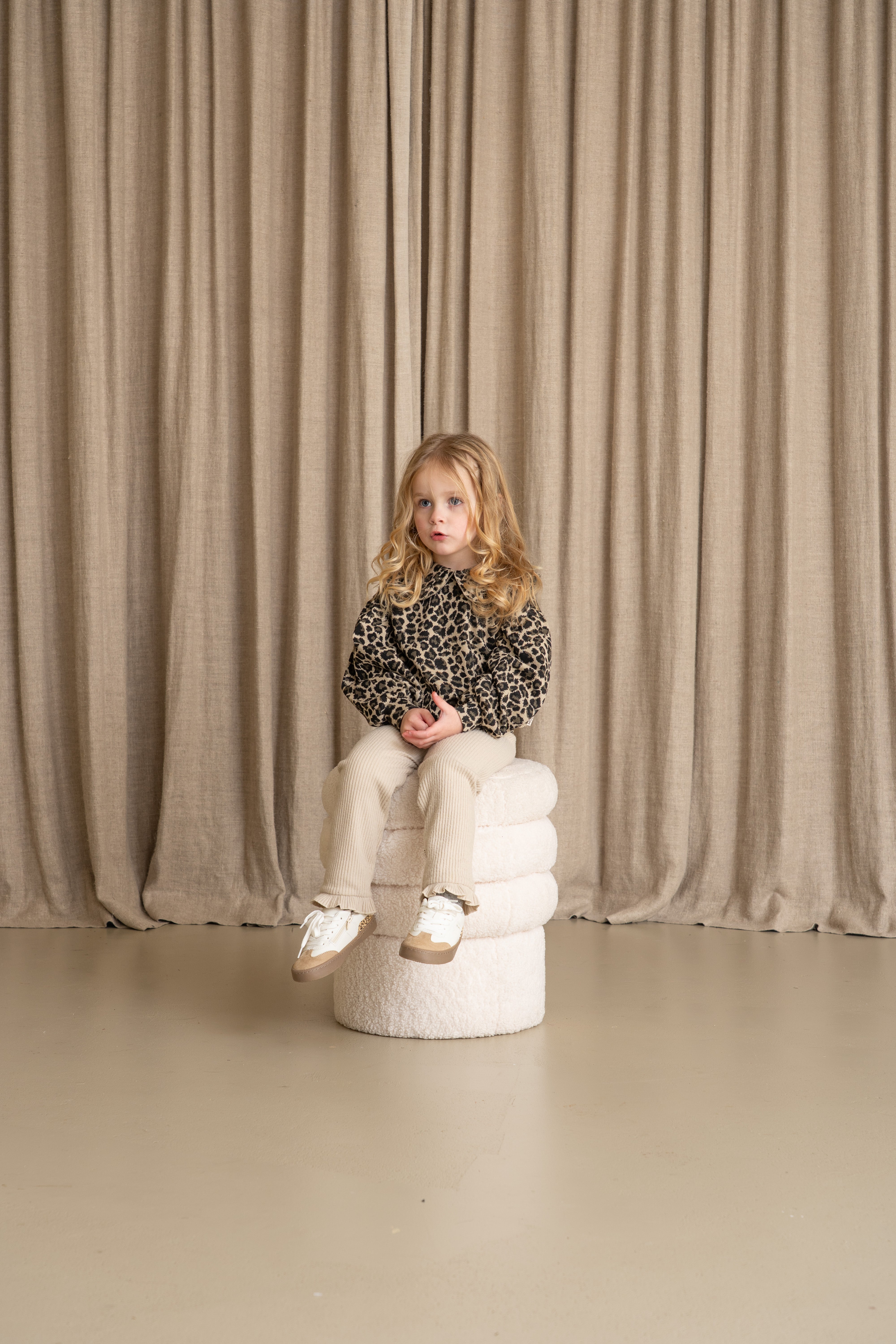 Balloon Collar Sweater