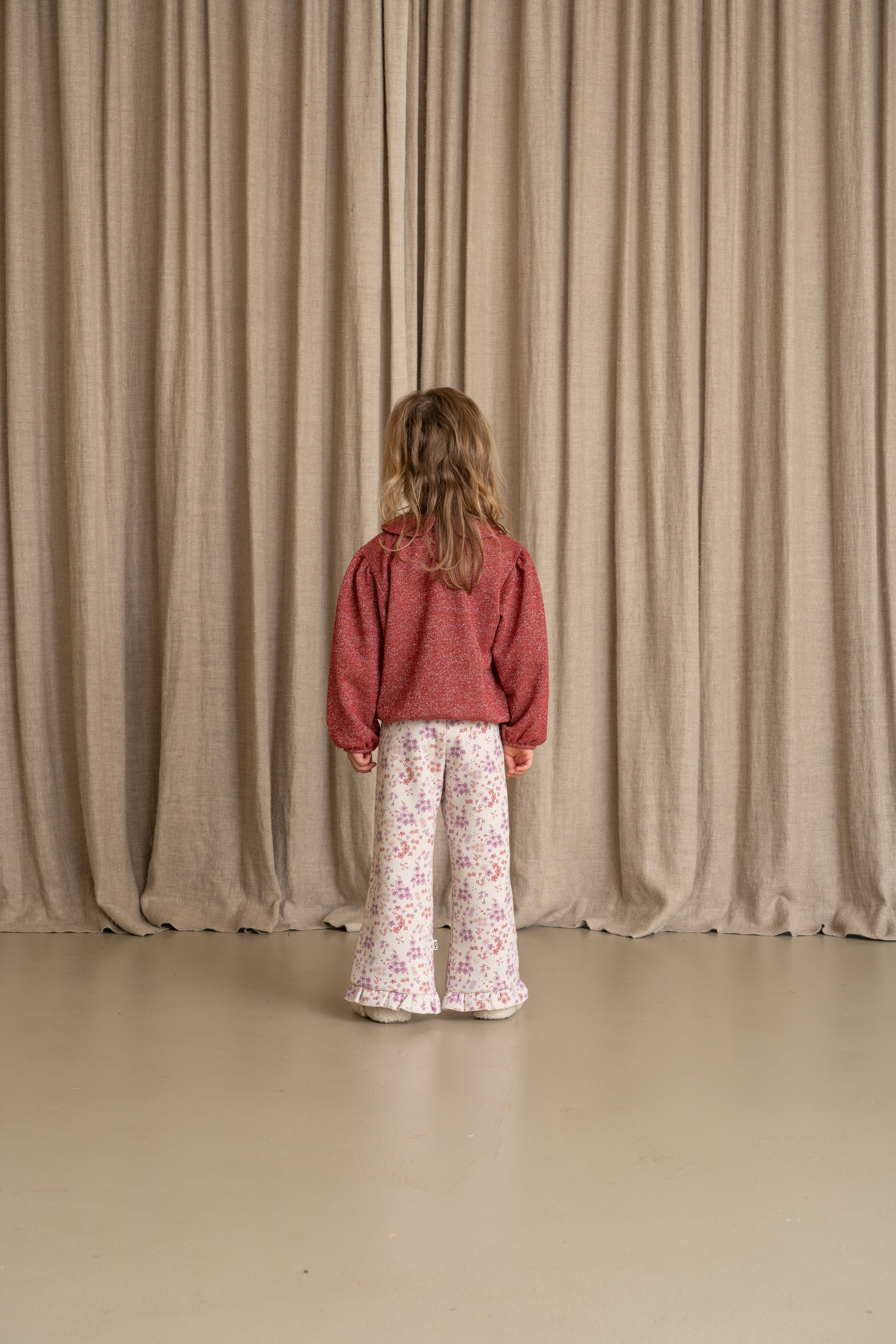 Puff Balloon Collar Sweater