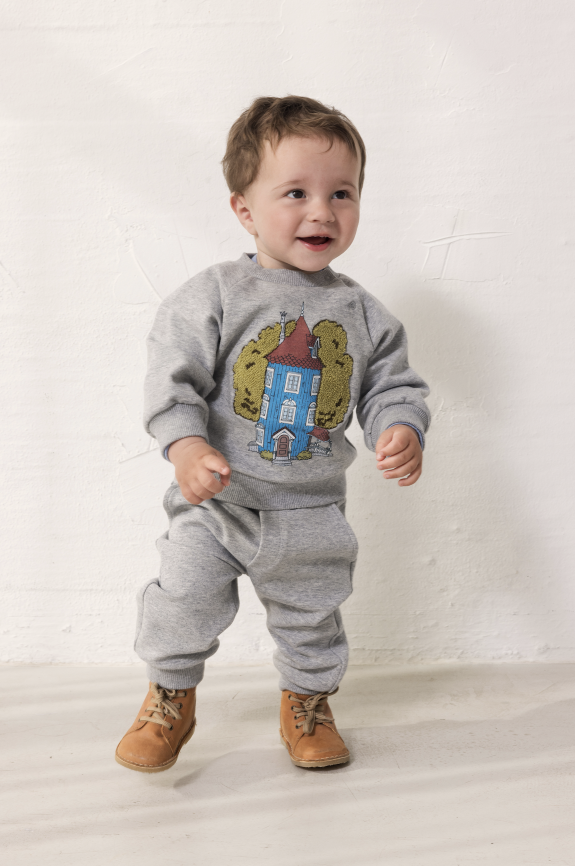 Theos B Sweater