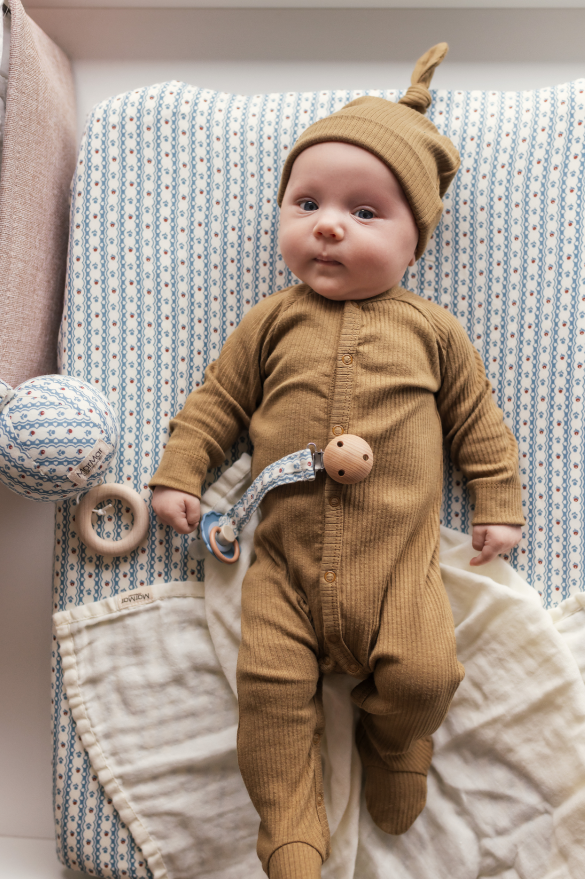 Renas Box Suit