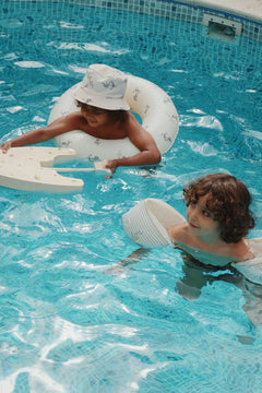 Basic swimming armbands