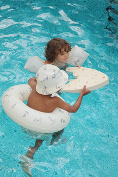 Basic swimming armbands