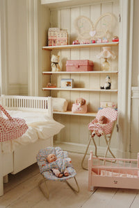Poppen babynestje