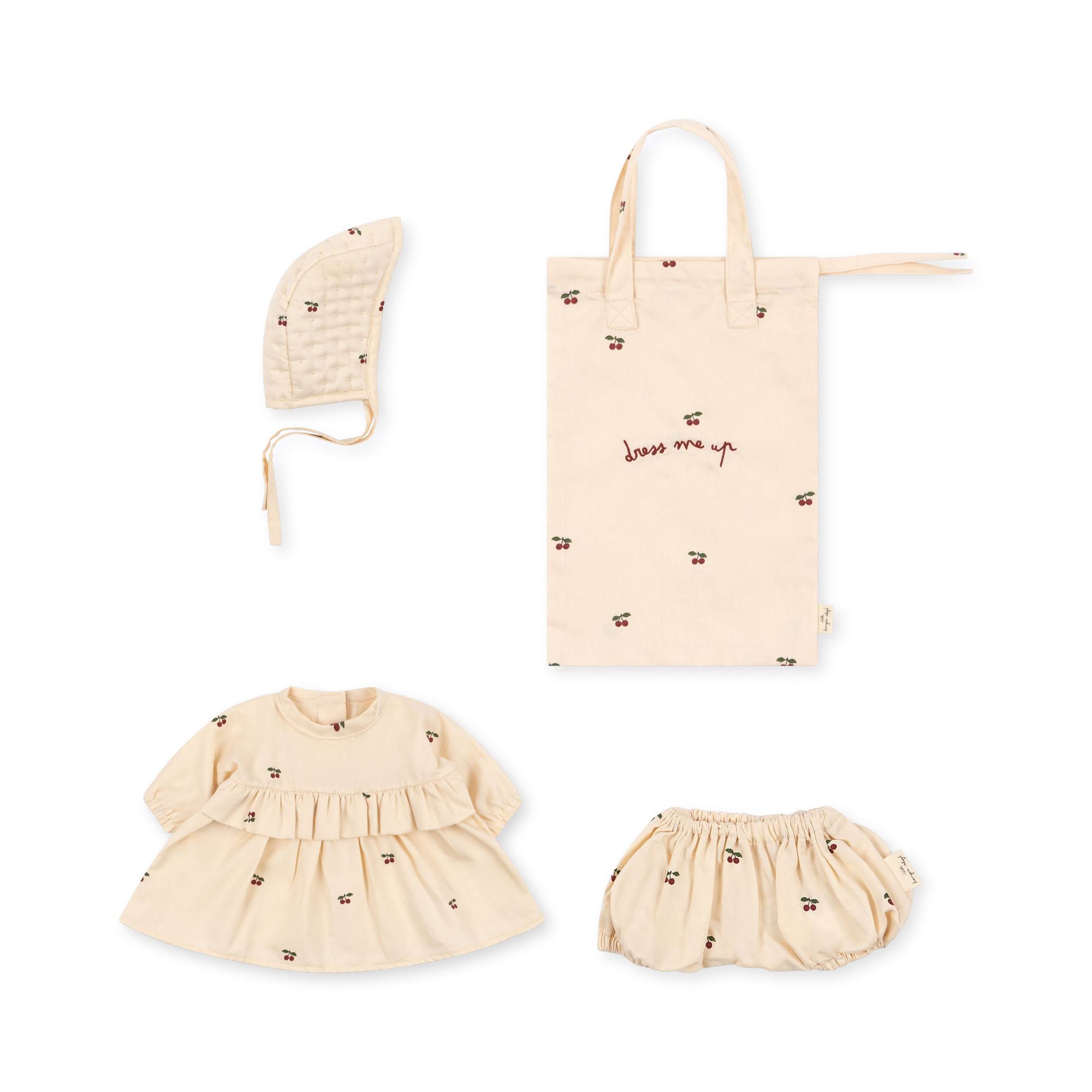 Poppen kledingset
