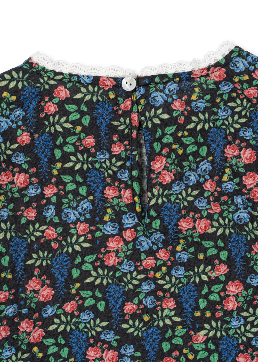 Vida Blouse with puff sleeves
